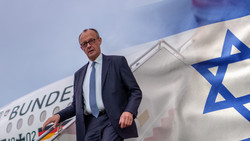 Merz zum Antrittsbesuch in Israel