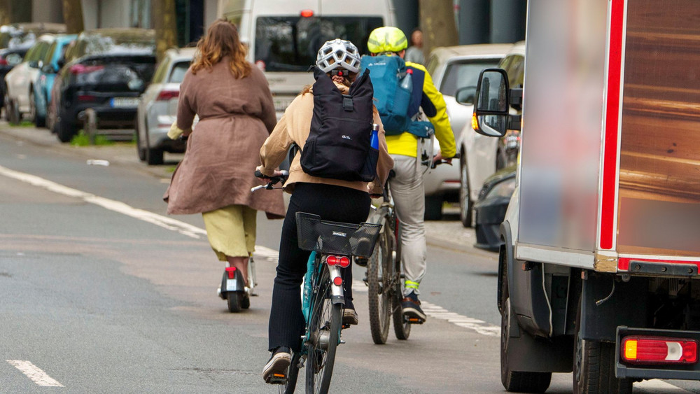 Halten auf dem Radweg