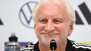 EM 2024: Völler vor Achtelfinale optimistisch - Rüdiger Einsatz offen