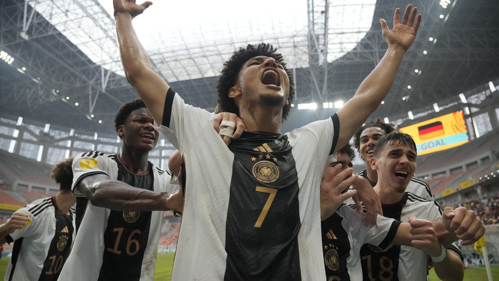 Die deutsche U17 steht bei der Weltmeisterschaft im Finale.