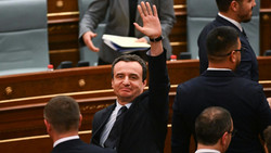 Parlament im Kosovo macht Weg frei für neue Regierung