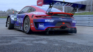 Restaurierung des 911 GT3 R - zurück auf die Rennstrecke