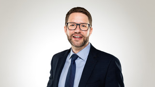 Main-Kinzig-Kreis will Hessen verklagen: Verteilung von Geflüchteten