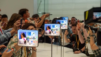 Apple bringt erstes auffaltbares iPhone heraus