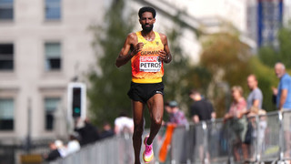 Marathon Frankfurt: Petros knapp hinter Dinki Zweiter