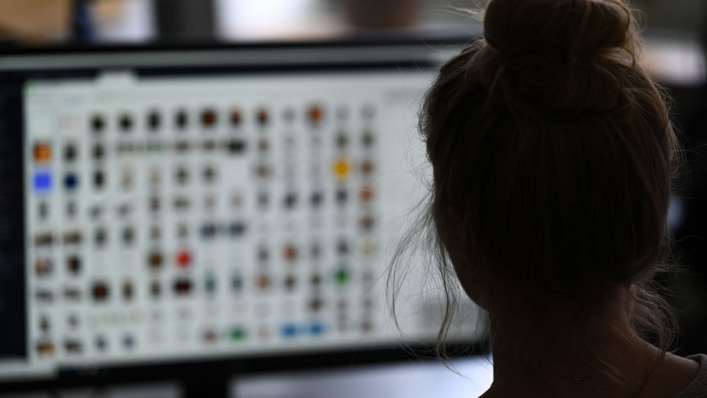 Polizei ermittelt zu Kinderpornografie