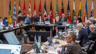 Länderchefs sprechen über Kinderschutz und Sicherheit im Zug