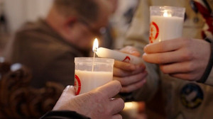 "Ein Funke Mut!" - Friedenslicht aus Bethlehem in die Domstadt gebracht