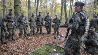 Deutsche Soldaten für Ukraine? Europäer bieten Schutztruppe an