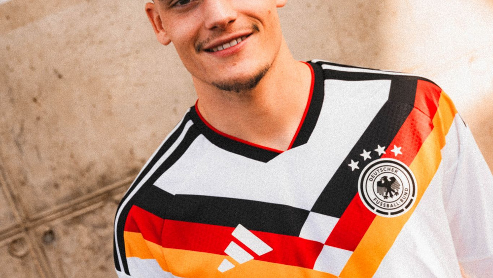 Adidas stellt neues DFB-Heimtrikot vor