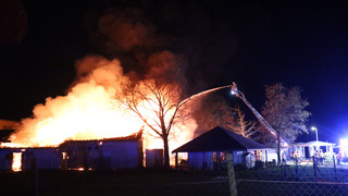 Feuer in Scheune in Ladenburg-Neuzeilsheim