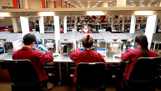 Pandora-Schmuckfabrik in Vietnam will mehr produzieren und weniger verschmutzen