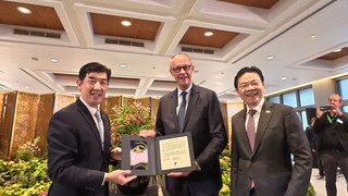 Merz auf Asienreise - Deutschland und Singapur bauen Partnerschaft aus