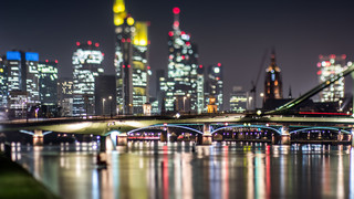 Verbotener Sprung von Mainbrücke: 34-Jähriger gestorben