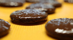 Lebkuchen-Hersteller im Backstress - bald startet Verkauf