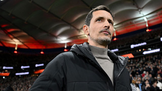 Eintracht-Coach Toppmöller liebäugelt mit Vertragsverlängerung
