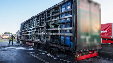 LKW brennt auf der A7 bei Neuenstein aus