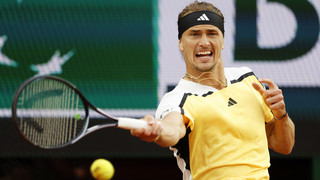 Tennisprofi Alexander Zverev souverän in Runde drei der French Open