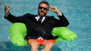 FFH Cheffe versenken: Der Sommerspass für dich und deine Kollegen