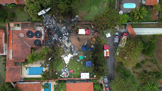 Brasilien: Flugzeug stürzt in Wohngebiet - keine Opfer am Boden