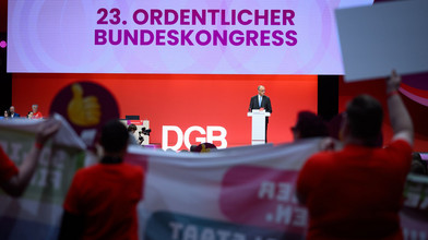Pfiffe und Buhrufe für Merz beim DGB-Kongress
