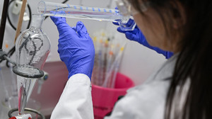 Chemie investiert Rekordgelder und warnt vor China
