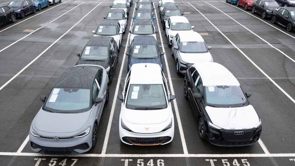 Volkswagen-Werk in Zwickau - Autogipfel