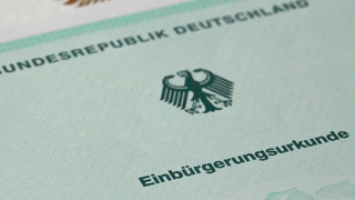Rekord bei Einbürgerungen in Deutschland