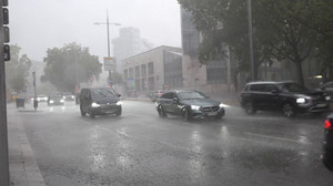 Gewitter mit Starkregen und Hagel: Vor der Abkühlung wird's nochmal ungemütlich