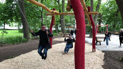 Schaukelwald im Schlosspark Rotenburg