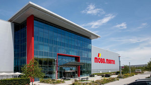 Überraschung, FFH: Shoppen und Party bei Möbel Martin