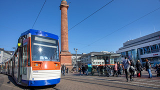 23-Jähriger bei Straßenbahn-Unfall in Darmstadt schwer verletzt