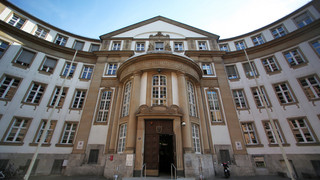 Todesopfer nach Raserei durch Wohnstraße: Mann in Frankfurt verurteilt