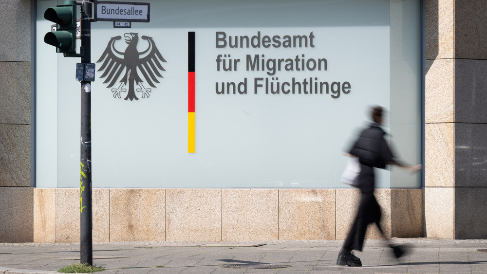 Bundesinnenministerin Nancy Faeser ordnet vorübergehende Kontrollen an deutschen Landgrenzen an, um irreguläre Migration und grenzüberschreitende Bedrohungen einzudämmen (Symbolbild).