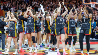 Deutsche Basketballerinnen spielen bei Heim-WM um Bronze