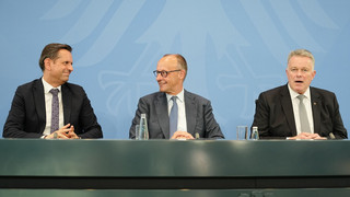 Bund und Länder einigen sich auf Finanzreform und Justizpakt