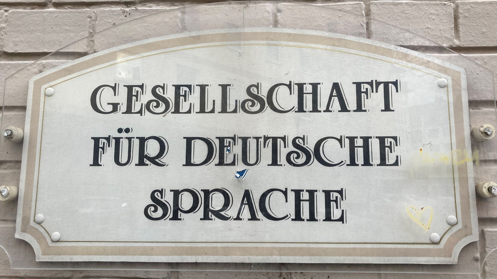 Gesellschaft für deutsche Sprache (GfdS)
