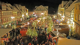 Büdinger Weihnachtsmarkt im mittelalterlichen Ambiente