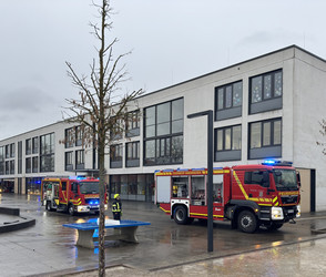 Feuer auf Schultoiletten in Babenhausen: zehn Verletzte