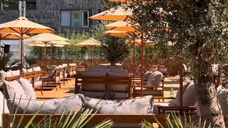 Gibson Beach Club in Frankfurt: Mit neuer Location und Padelballplätze