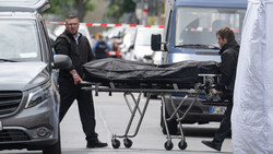 19-Jähriger tot vor Parkhaus – Mordkommission ermittelt
