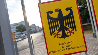 Einsatz wegen Spionage: Ex-Bundeswehrleute unter Verdacht