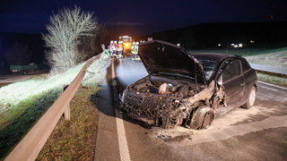 Überholt trotz Gegenverkehr: Unfall zwischen Schwalmtal und Alsfeld