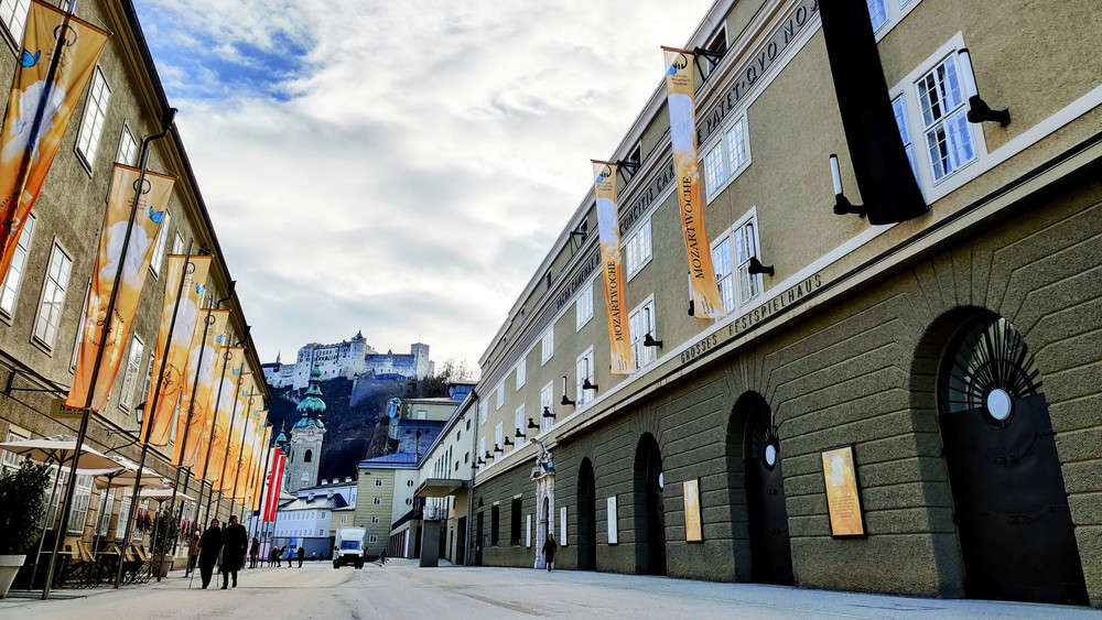 In dieses Salzburg sollte es eigentlich gehen: Die Geburtsstadt von Mozart. Stattdessen landete die Familie 500 Kilometer weit entfernt im Westerwald (Symbolbild).