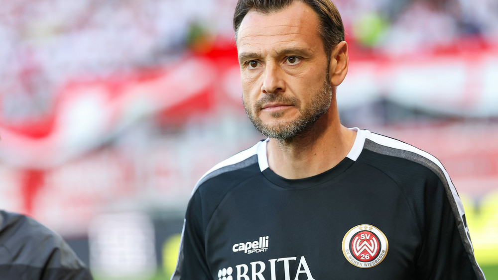 Trainer Nils Döring konnte mit seiner Mannschaft Wehen Wiesbaden einen Heimsieg bejubeln. 