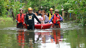Taifun "Fung-wong": Hunderttausende auf den Philippinen evakuiert