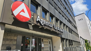 Arbeitslosenzahlen in Hessen: 5000 Arbeitslose mehr im Juli