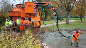 Sauberes Wasser in Bad Hersfeld: Teich im Kurpark ist entschlammt