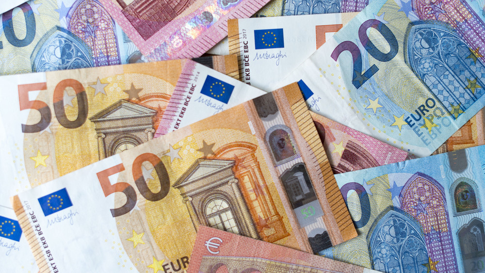 250.000 Euro gestohlen - deswegen wurden drei Männer wurden am Würzburger Amtsgericht verurteilt (Symbolbild). 