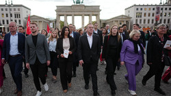 SPD-Spitze protestiert gegen AfD